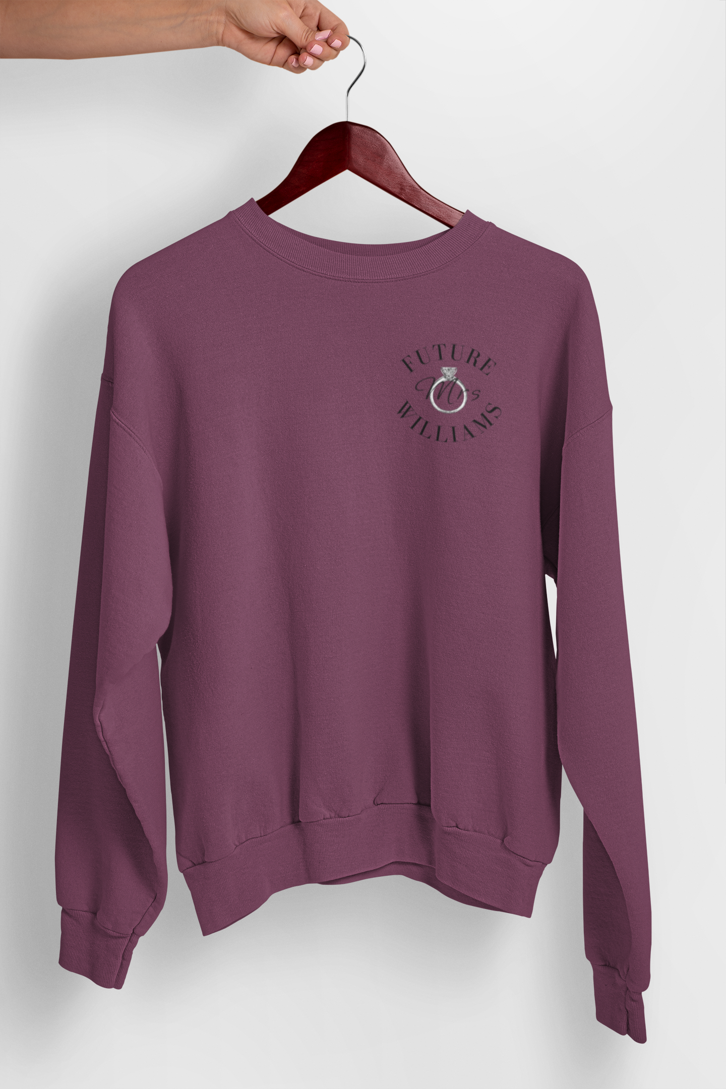 Ring Crewneck With Last Name